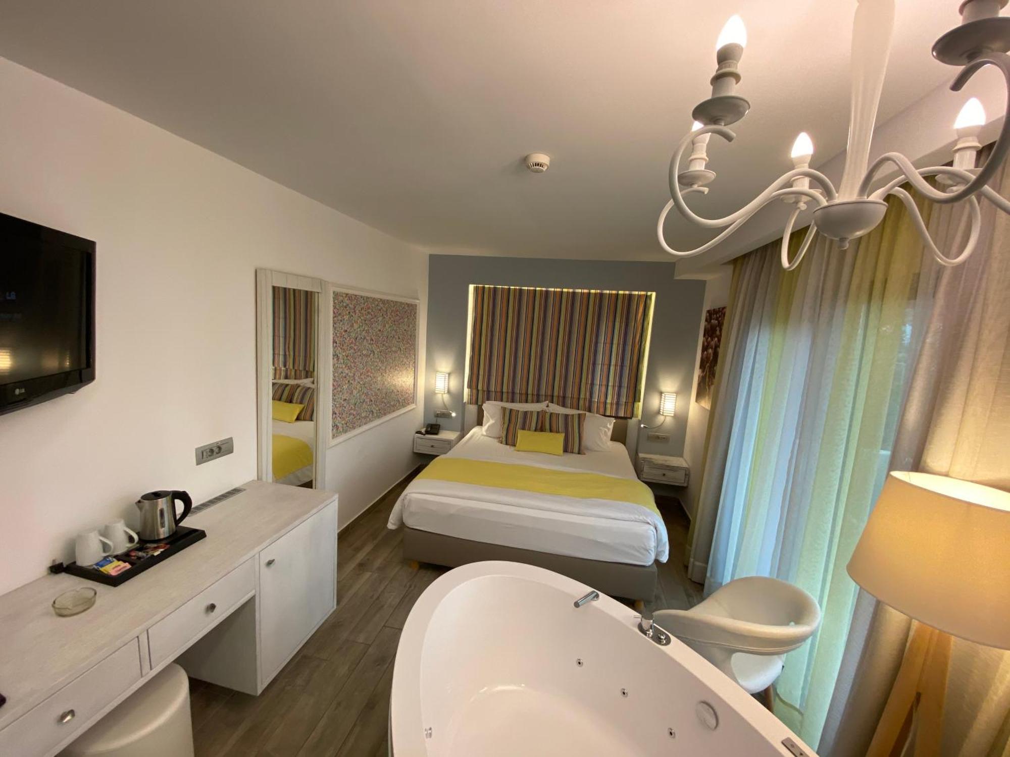 Kyknos Beach Hotel & Bungalows 玛利亚 外观 照片